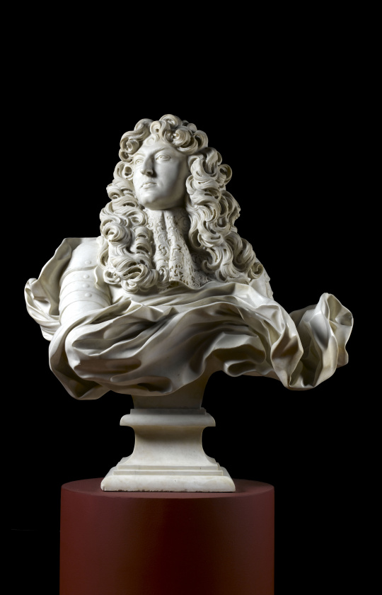 Buste de Louis XIV en marbre blanc.