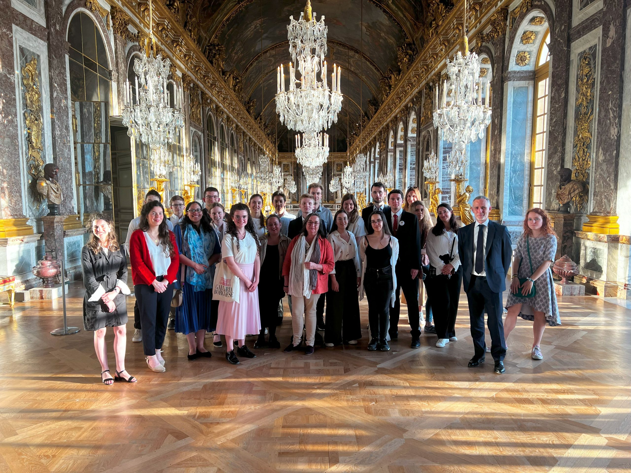 Rencontre des Jeunes Ambassadeurs avec Jérôme Plouseau Président des